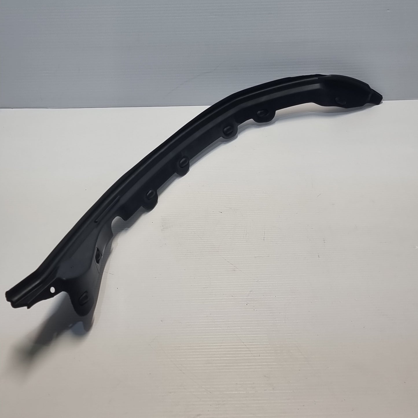 Genuine Front Right Door Seal - Peugeot 407 | 9023TL