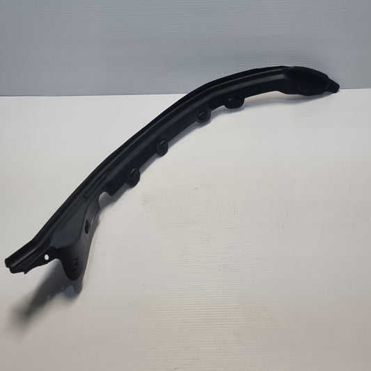 Genuine Front Right Door Seal - Peugeot 407 | 9023TL