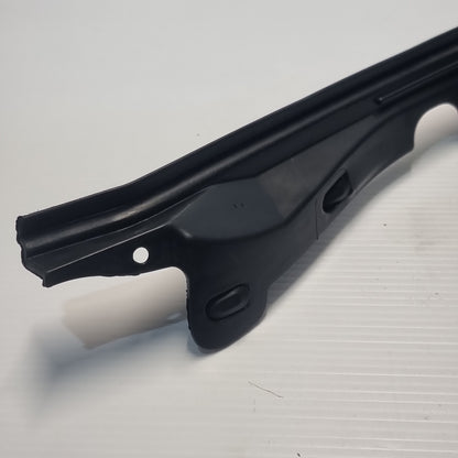 Genuine Front Right Door Seal - Peugeot 407 | 9023TL