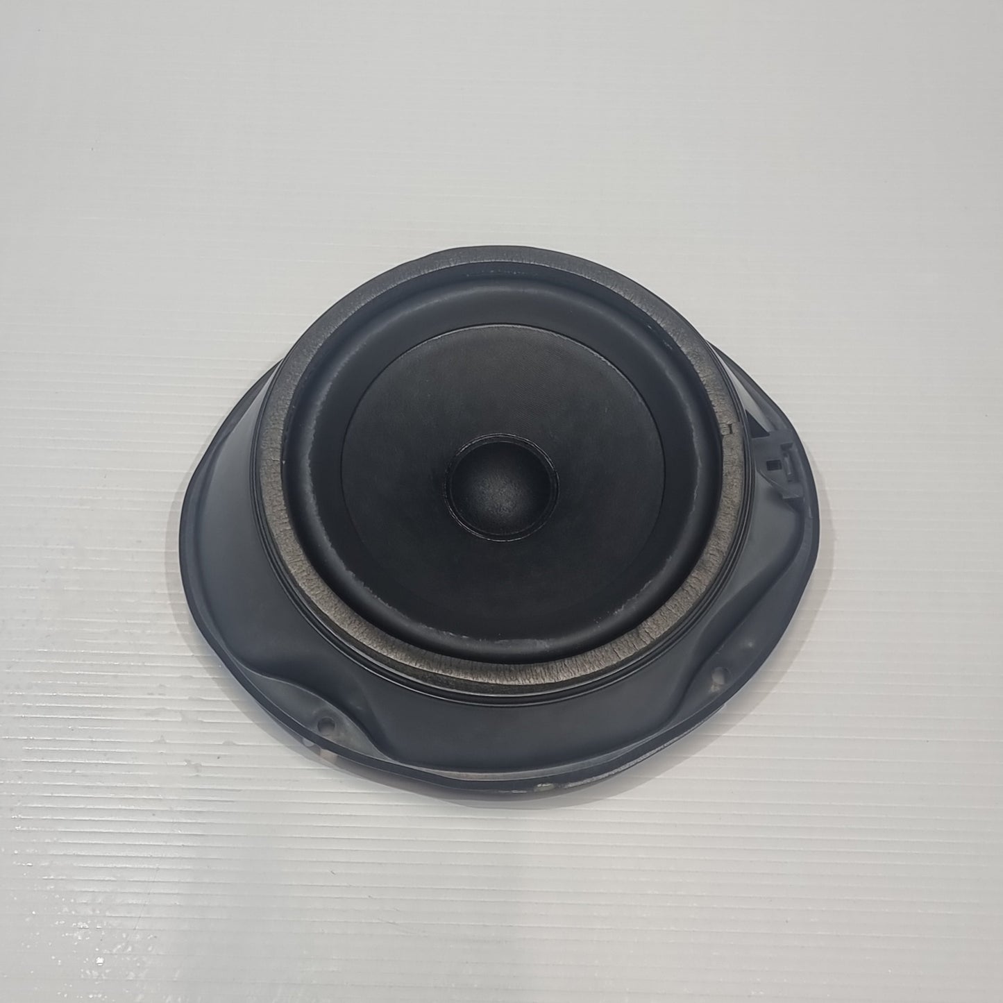 Genuine Speaker Assembly - Ford | 1477354
