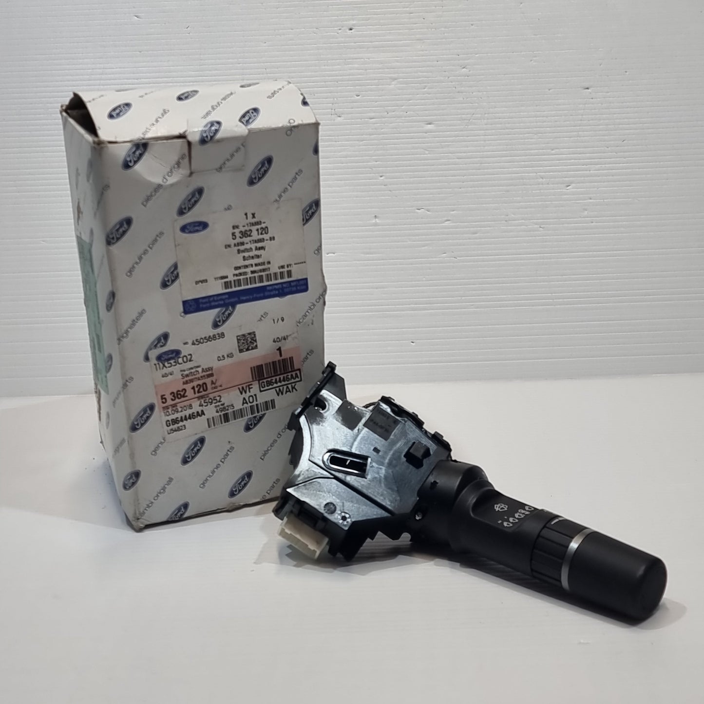 Genuine Steering Wheel Wiper Control Switch - Ford Ranger | 5362120