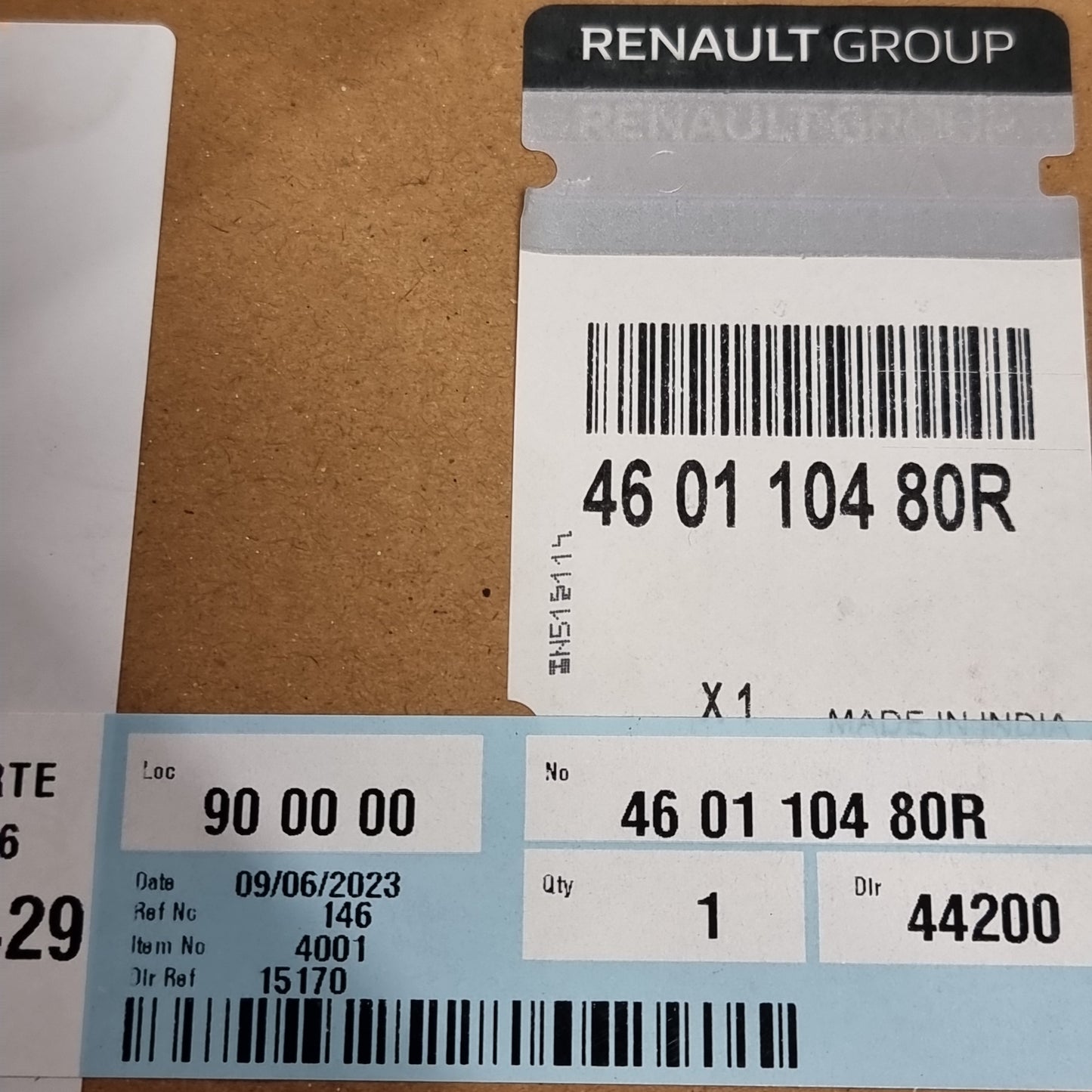 Genuine Brake Master Cylinder - Dacia Duster 2010-2013 | 46 01 104 80R