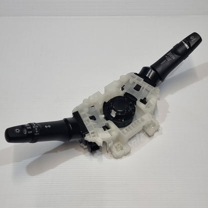 Genuine Steering Switch Column - Mitsubishi L200 | 8600A840