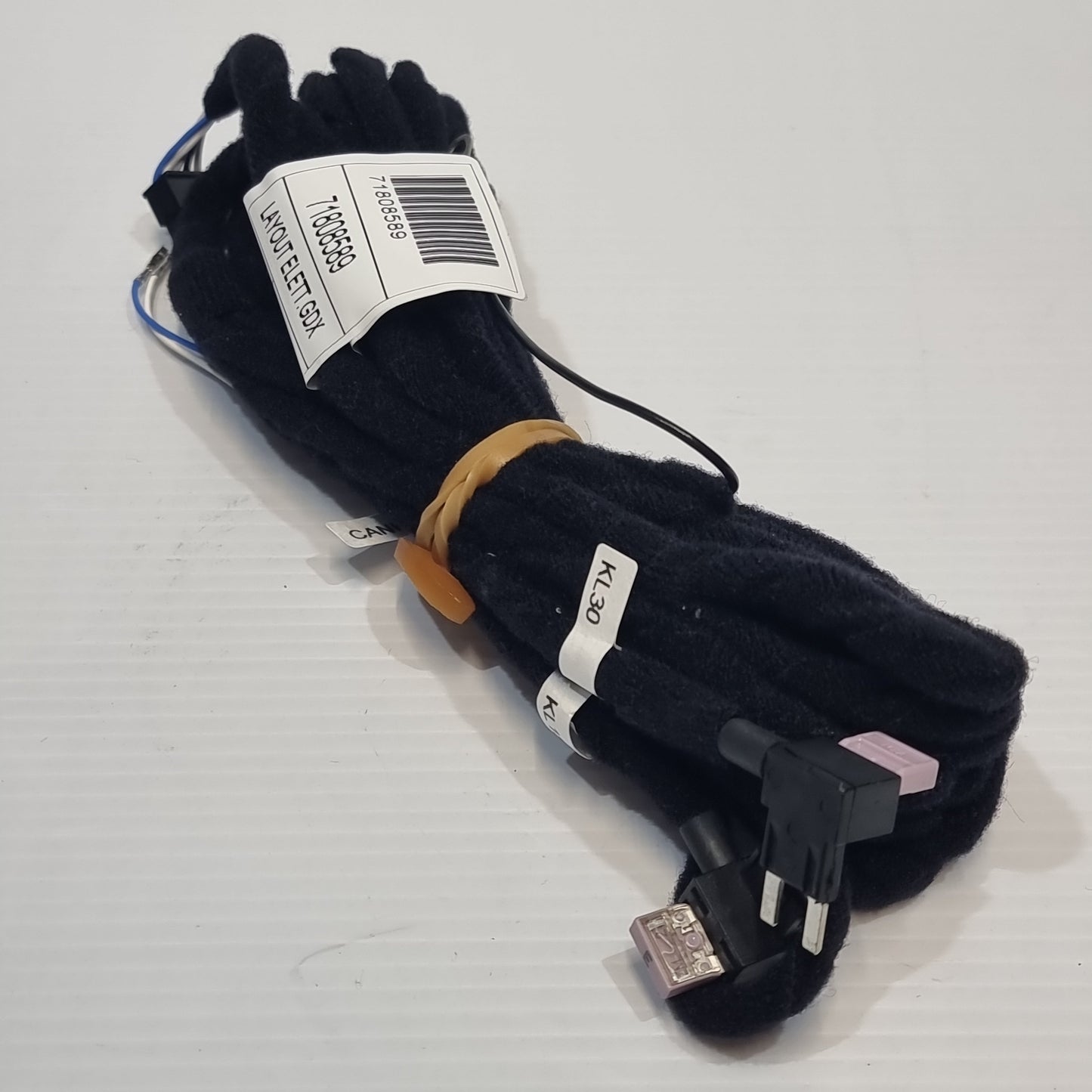 Genuine Mopar Connect - Fiat | 71808687