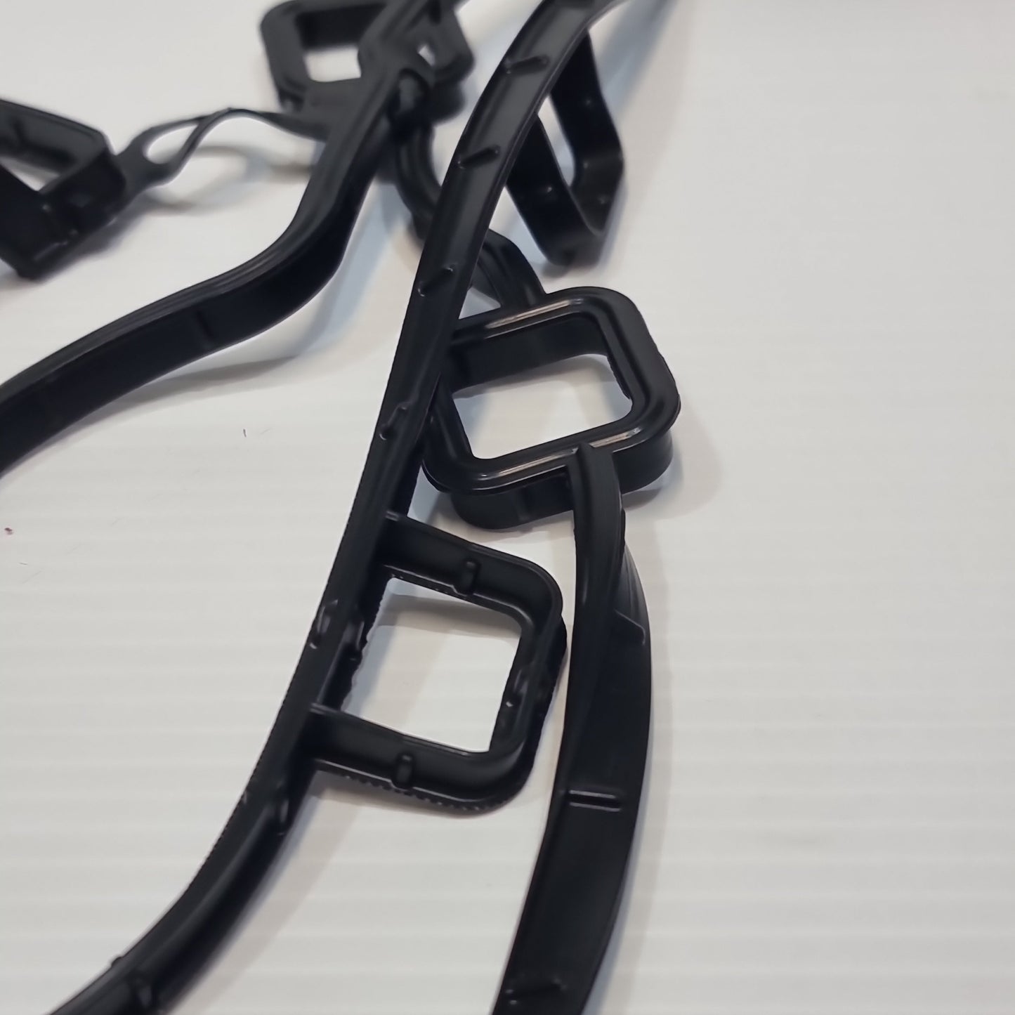 Genuine Rocker Gasket - Vauxhall | 55569829