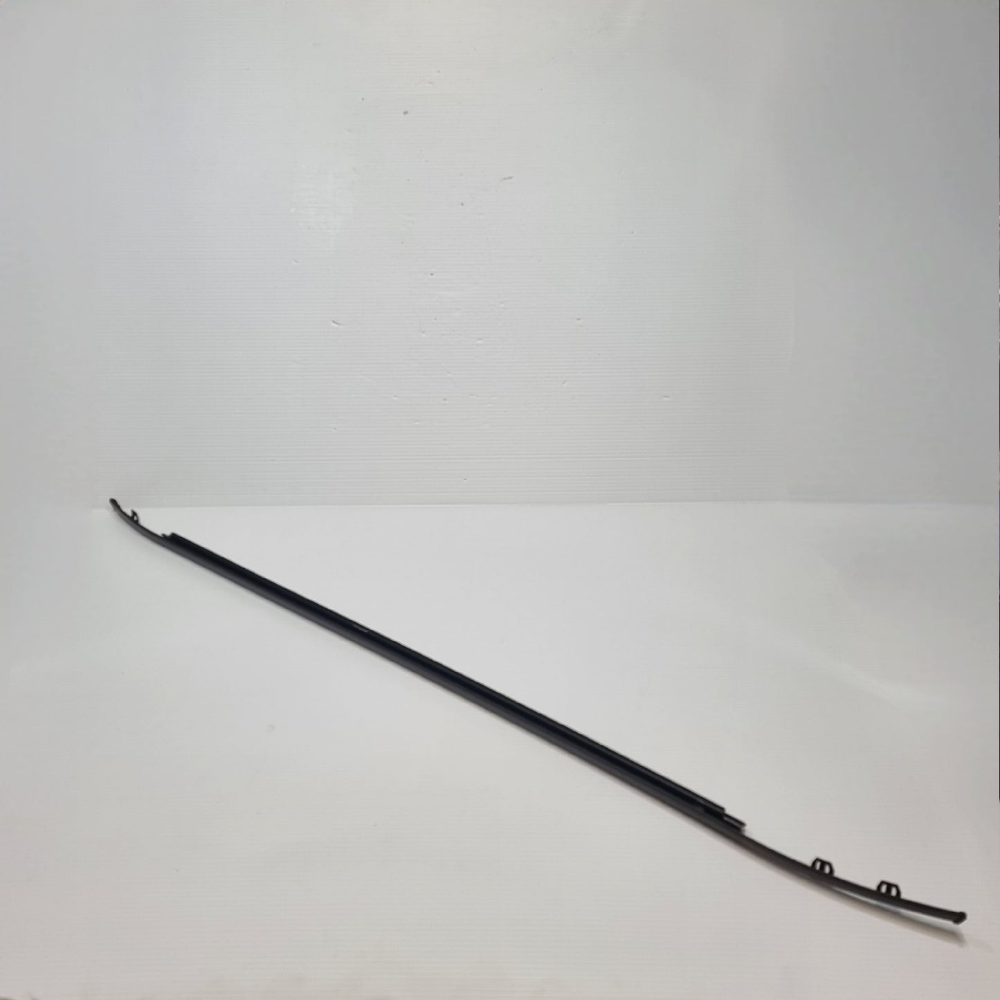 Genuine Weatherstrip A1K310/41 - Suzuki | 83831M68P00-000