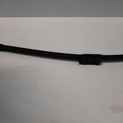 Genuine Left Wiper Blade - Citroen C4 Aircross / C-Crosser | 642304